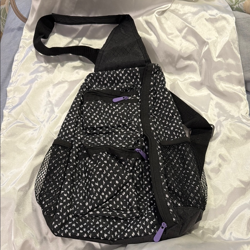 Thirty One One ShoulderBlack and White Women's Bag